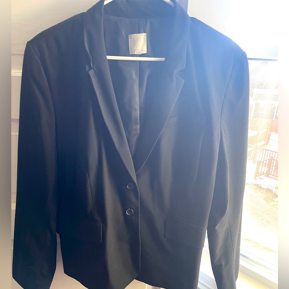 Halogen Black Blazer- size 16